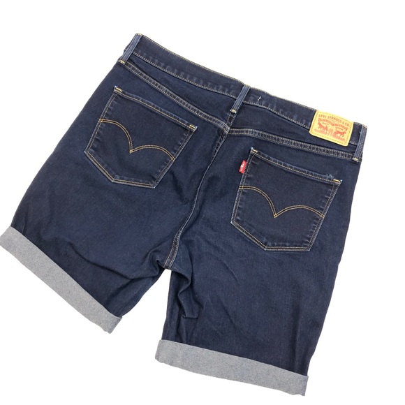 Levi’s 314 Shaping Straight Shorts - Picture 3 of 7